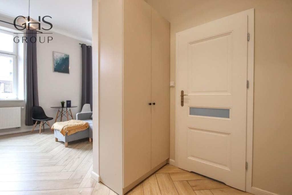 Piekny Apartament W Zabytkowej Kamienicy Krakau Exterior foto